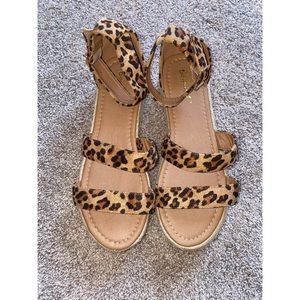 Boutique NEW cheetah espadrille